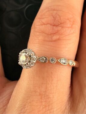 💫 Rose Gold Halo Natural Diamond Ring Sz7💫
